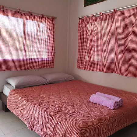 Pineapple Resort Ban Huai Thalaeng Phan Exterior photo